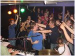 06052654 :: ©Dikke Lul Band :: Als voorbereiding voor hun Hollandse Tour trad de Dikke Lul Band op 26 mei 2006 met veel succes op in Belgi�.....